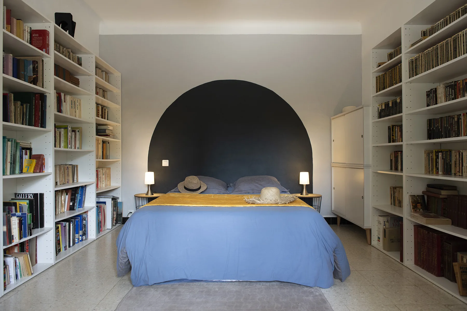 Chambre de l'Arche, rez-de-jardin (vue 2), Villa Plaisance, Bédarrides