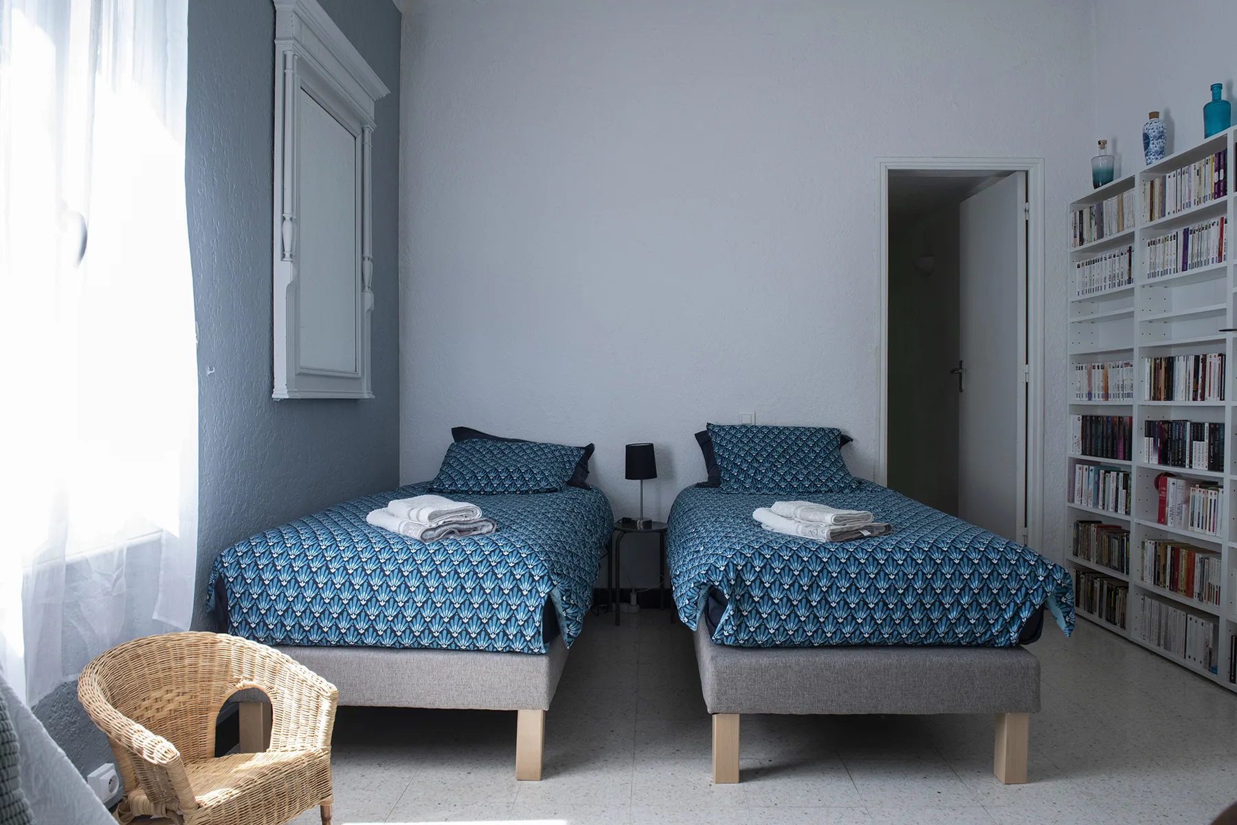 Chambre Bleue, premier étage (vue 3), Villa Plaisance, Bédarrides